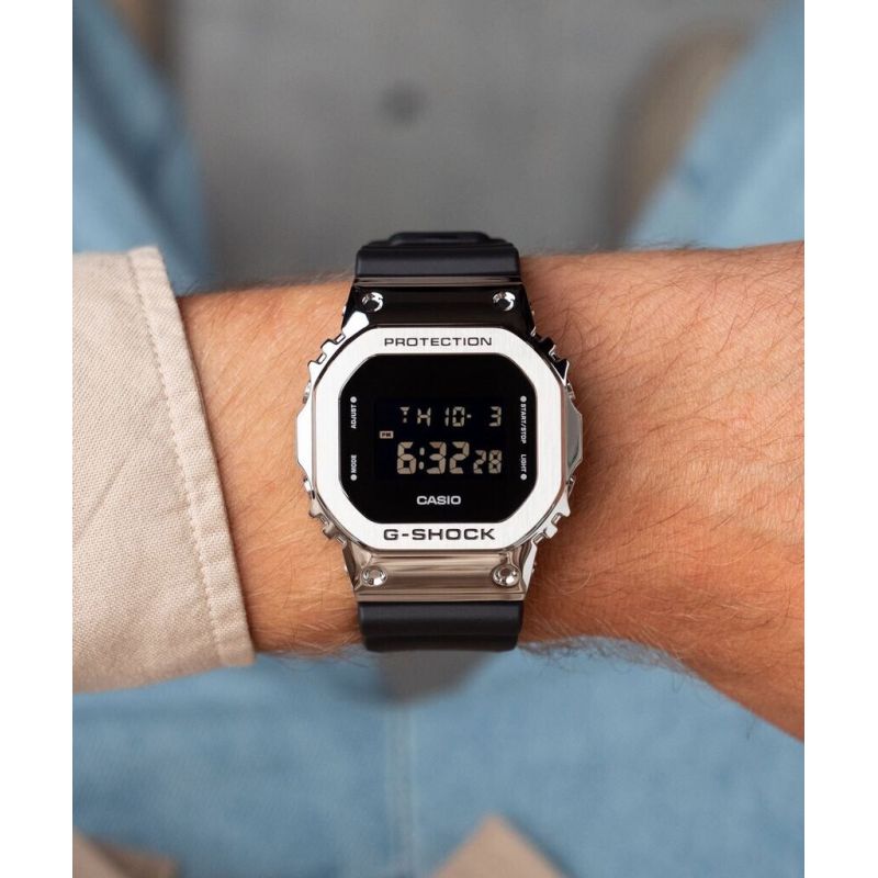 MONTRE HOMME G-SHOCK THE ORIGIN GM-5600U-1ER RESINE NOIR ARGENT