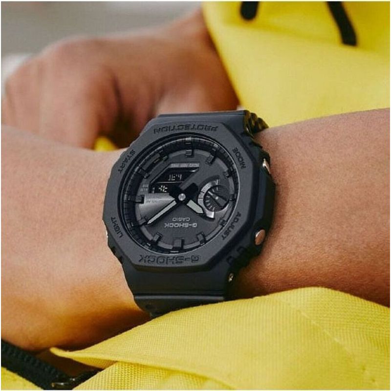 MONTRE HOMME SOLAIRE BLUETOOTH GA-B2100-1A1ER CARBONNE NOIR