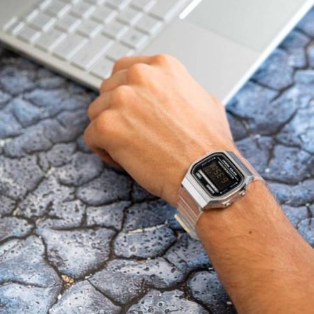 VINTAGE DIGITAL WATCH ICONIC A168XES-1B TRANSPARENT