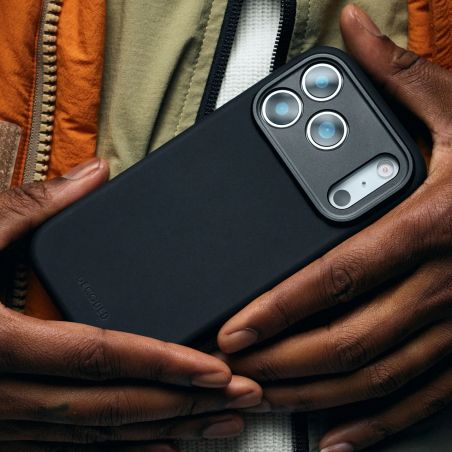COQUE MAGSAFE AM IPHONE 17 PRO MAX PHANTOM BLACK