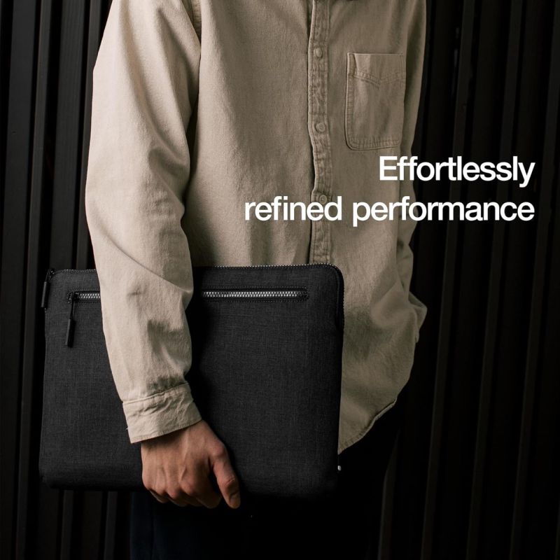 16" WOOLENEX MACBOOK PRO GRAPHITE SLEEVE