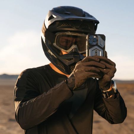 COQUE MONARCH POUR IPHONE 14 PLUS MAGSAFE NOIR