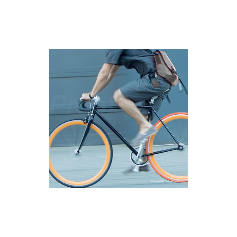 BLACK AIRPODS WATERPROOF PROTECTION